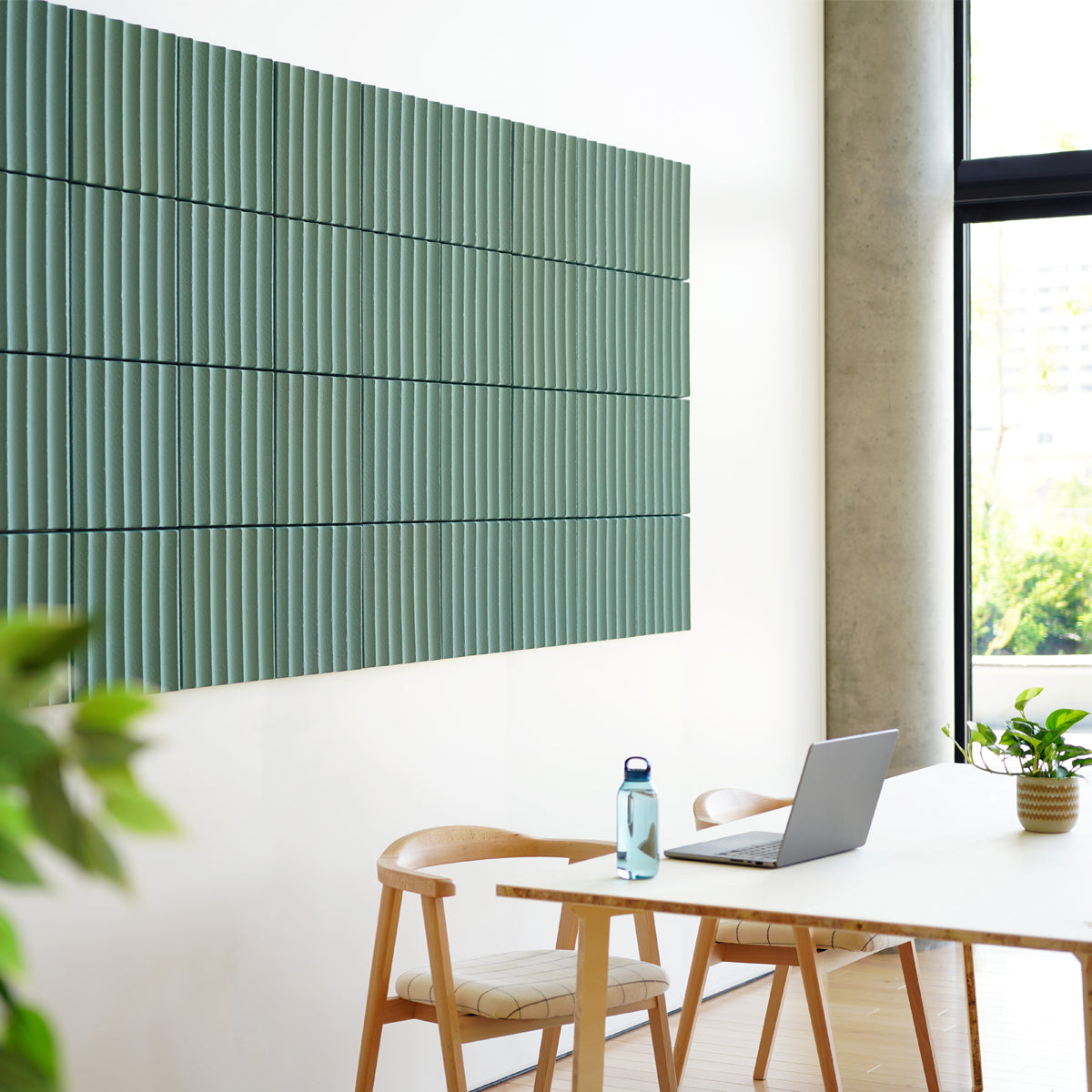 リボーンパルプ吸音パネル 青磁 横配置